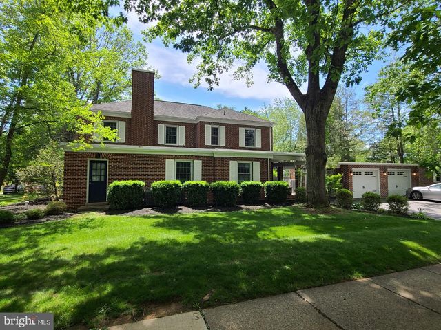 505 HILLCREST AVE, State College, PA 16803