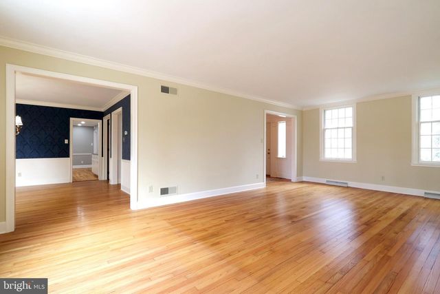 505 HILLCREST AVE, State College, PA 16803