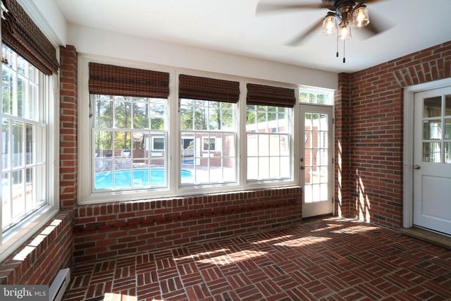 505 HILLCREST AVE, State College, PA 16803