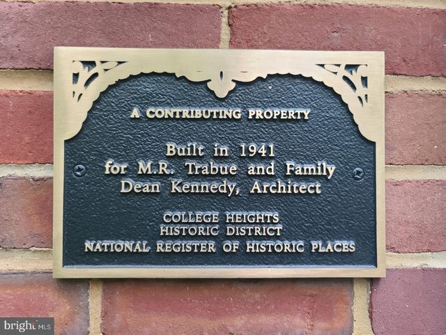 505 HILLCREST AVE, State College, PA 16803