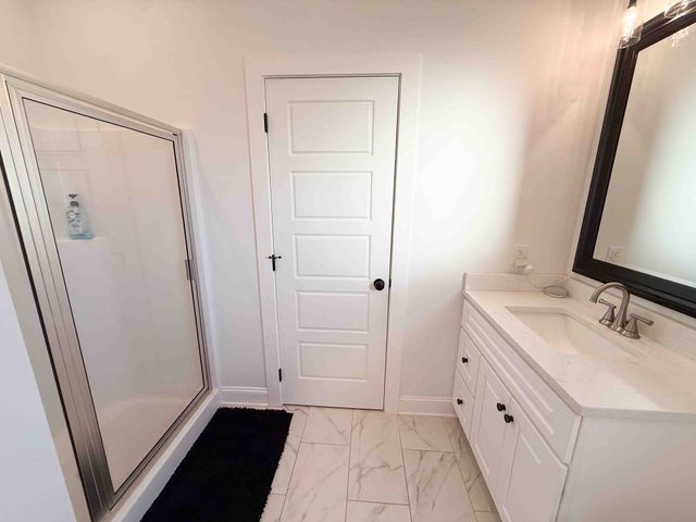 253 Saddlebrook Dr, Medina, TN 38355