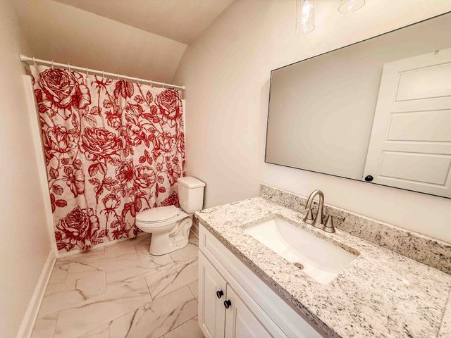 253 Saddlebrook Dr, Medina, TN 38355