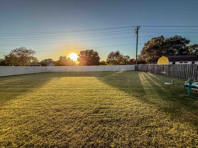 253 Saddlebrook Dr, Medina, TN 38355