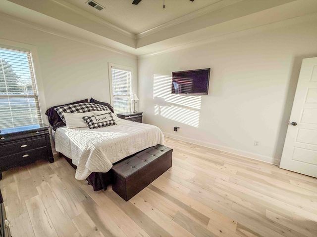 253 Saddlebrook Dr, Medina, TN 38355