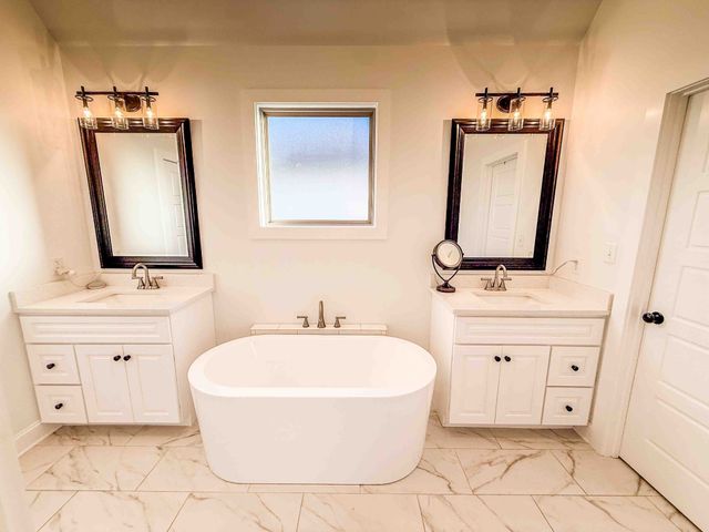 253 Saddlebrook Dr, Medina, TN 38355