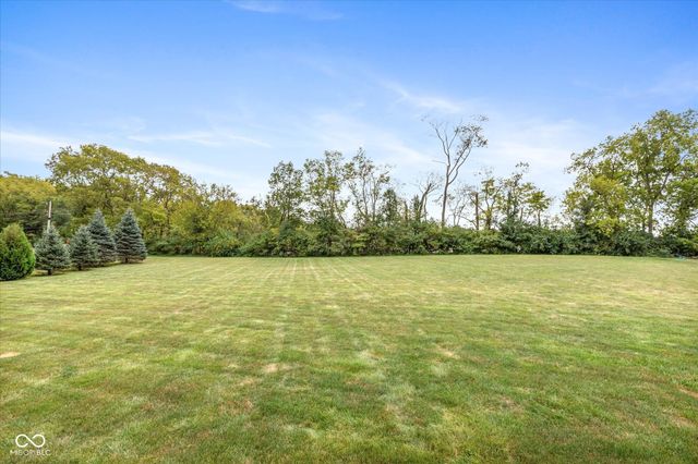 1513 Tottenham, Danville, IN 46122