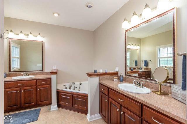 1513 Tottenham, Danville, IN 46122