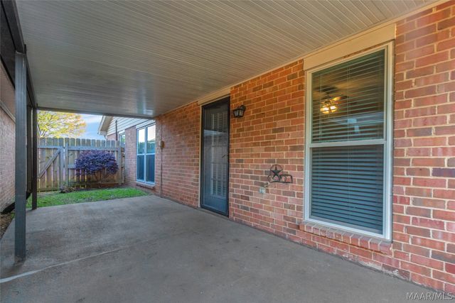 4317 Hillside Oaks Court, Montgomery, AL 36109