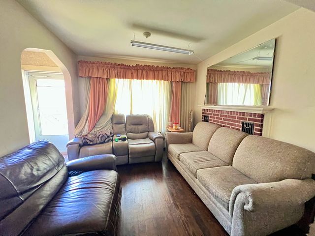 9611 Merton Avenue, Oak Lawn, IL 60453