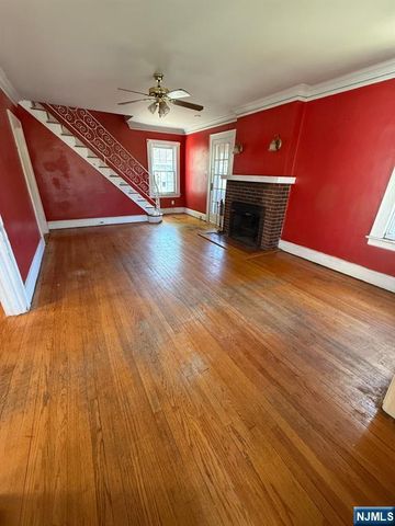 20 Clinton Avenue, Kearny, NJ 07032