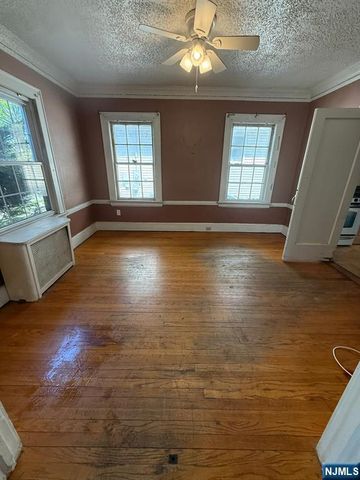 20 Clinton Avenue, Kearny, NJ 07032