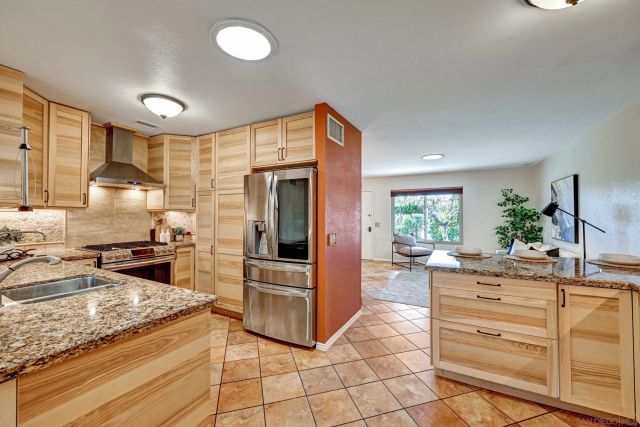 10641 Amantha Ave., San Diego, CA 92126