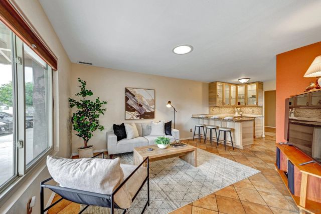 10641 Amantha Ave., San Diego, CA 92126