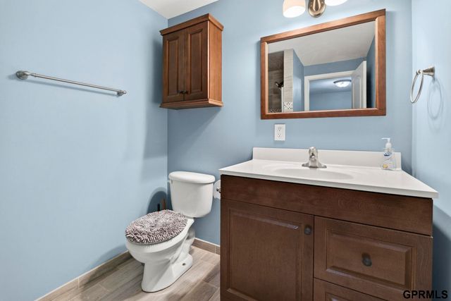 10817 S 111 Street, Papillion, NE 68046