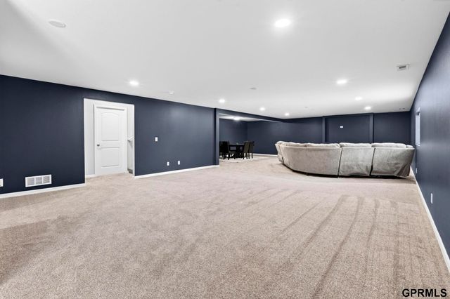 10817 S 111 Street, Papillion, NE 68046