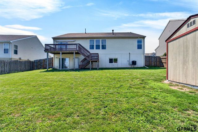 10817 S 111 Street, Papillion, NE 68046