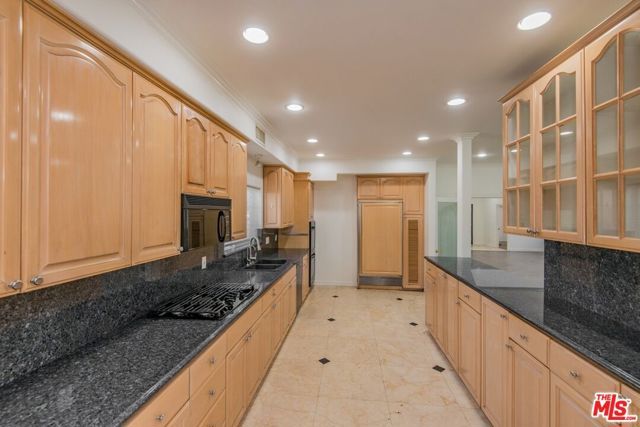 4343 Shadyglade Avenue, Studio City (los Angeles), CA 91604