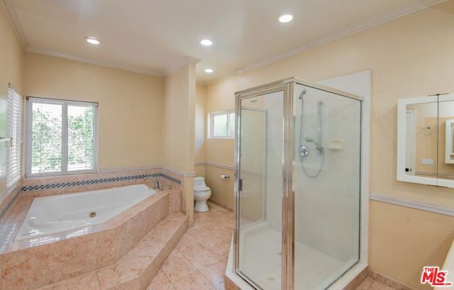 4343 Shadyglade Avenue, Studio City (los Angeles), CA 91604
