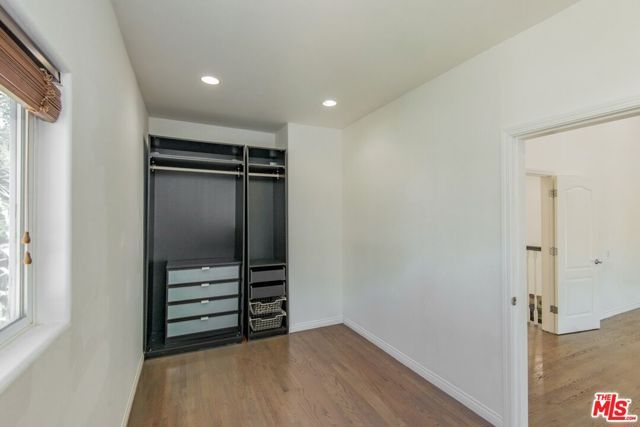 4343 Shadyglade Avenue, Studio City (los Angeles), CA 91604