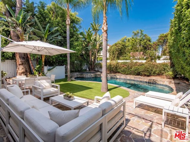 4343 Shadyglade Avenue, Studio City (los Angeles), CA 91604