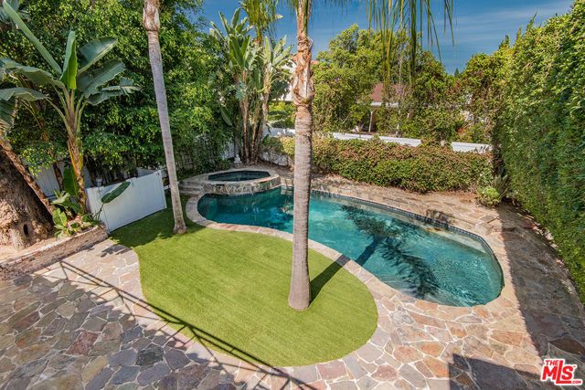 4343 Shadyglade Avenue, Studio City (los Angeles), CA 91604