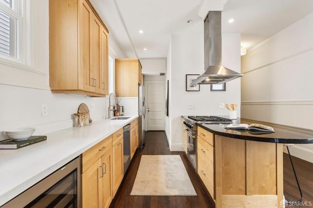 1524 Larkin Street, San Francisco, CA 94109