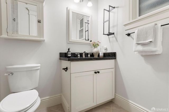 1524 Larkin Street, San Francisco, CA 94109