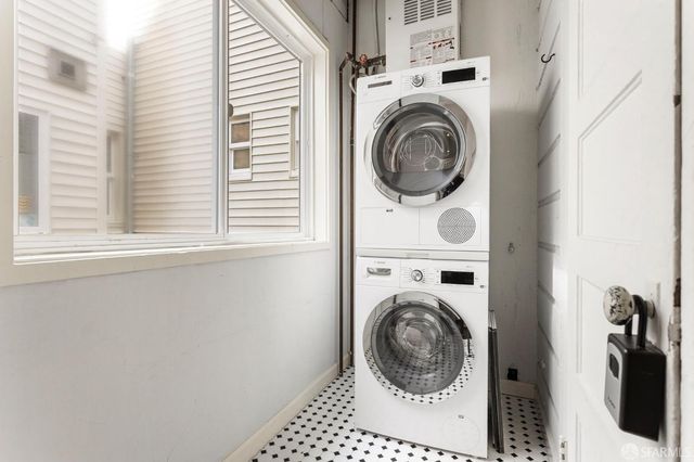 1524 Larkin Street, San Francisco, CA 94109