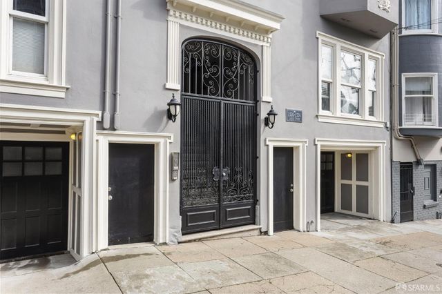 1524 Larkin Street, San Francisco, CA 94109