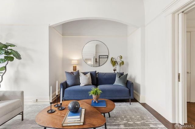 1524 Larkin Street, San Francisco, CA 94109