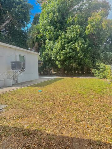 12906 NE 6th Ave 7, North Miami, FL 33161
