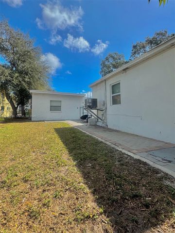 12906 NE 6th Ave 7, North Miami, FL 33161
