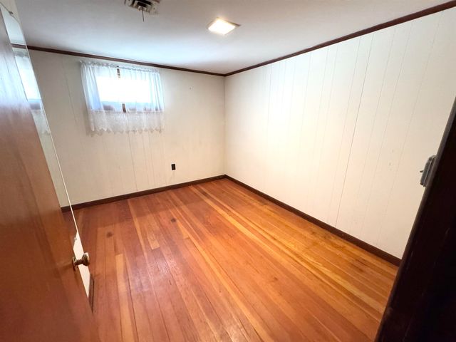 2072 North Main Street, Londonderry, VT 05148