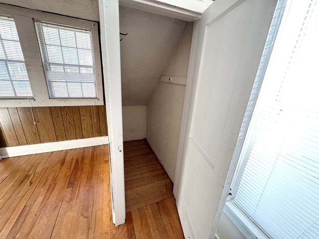 2072 North Main Street, Londonderry, VT 05148