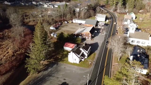 2072 North Main Street, Londonderry, VT 05148