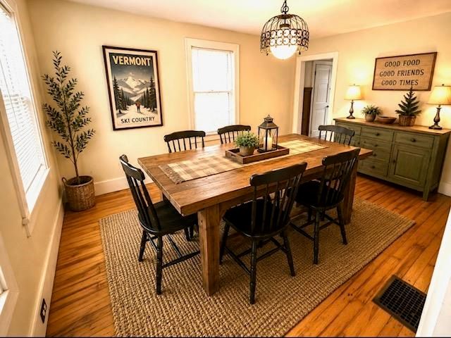 2072 North Main Street, Londonderry, VT 05148
