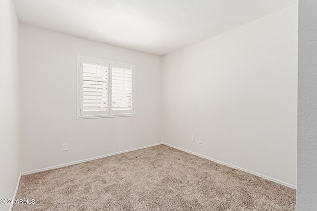 4760 W WAHALLA Lane, Glendale, AZ 85308