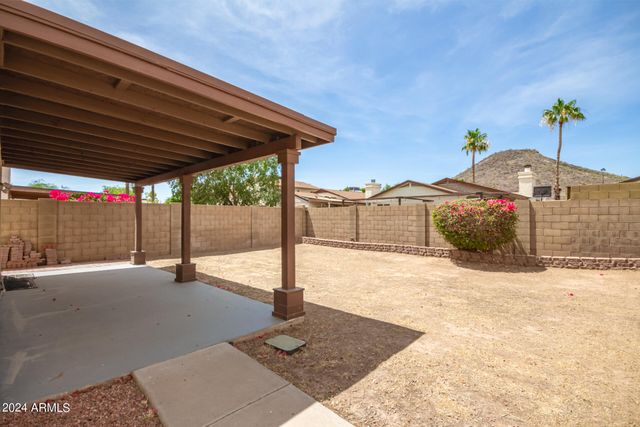 4760 W WAHALLA Lane, Glendale, AZ 85308