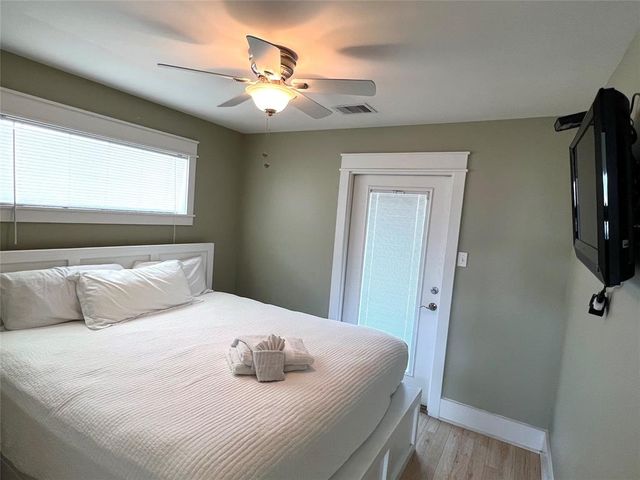 21820 Deaf P Smith Drive, Galveston, TX 77554