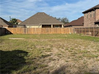 13809 N 40th Street, Edinburg, TX 78541