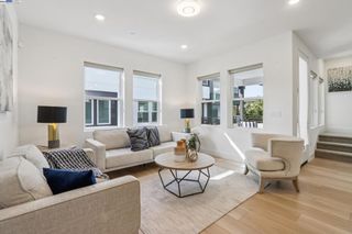 5420 Central Parkway B, Dublin, CA 94568