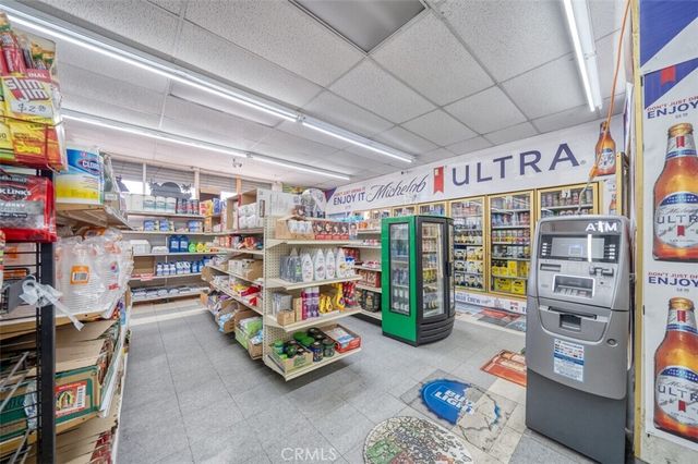 4700 W Imperial, Inglewood, CA 90304