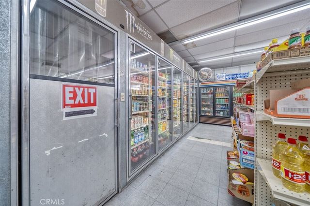 4700 W Imperial, Inglewood, CA 90304