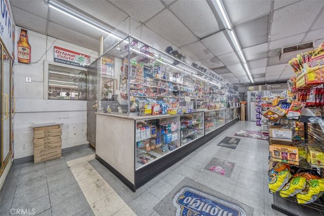 4700 W Imperial, Inglewood, CA 90304