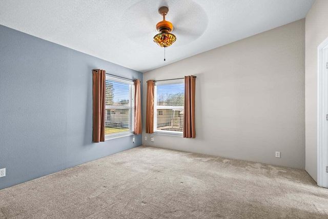 5076 Leonard Road 27, Grants Pass, OR 97527