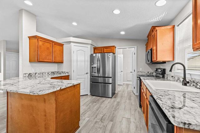 5076 Leonard Road 27, Grants Pass, OR 97527