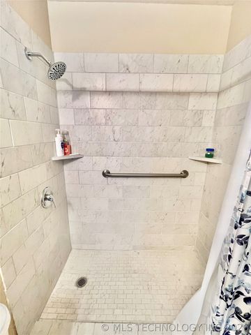 318 Ted Allen Lane, Stigler, OK 74462