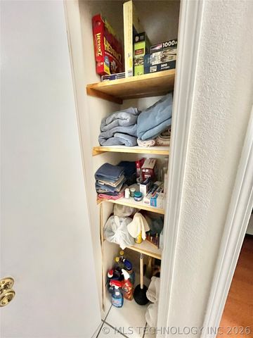 318 Ted Allen Lane, Stigler, OK 74462