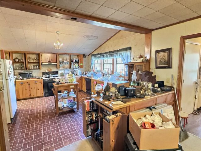 250 Our Road, Perrin, TX 76486