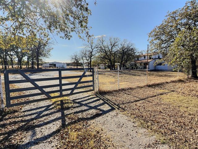 250 Our Road, Perrin, TX 76486